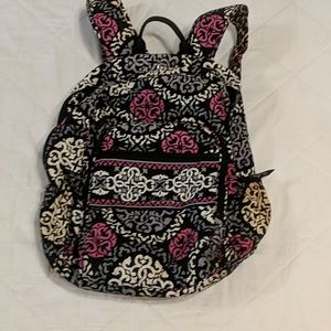 3/$15💕 Well Loved Vera Bradley Backpack